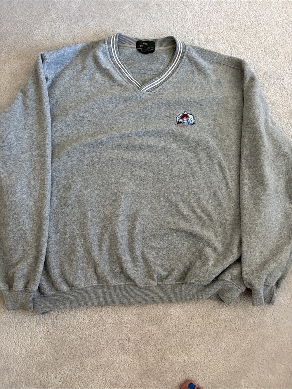 Antigua Grey V-Neck Colorado Avalanche Pullover Sweater